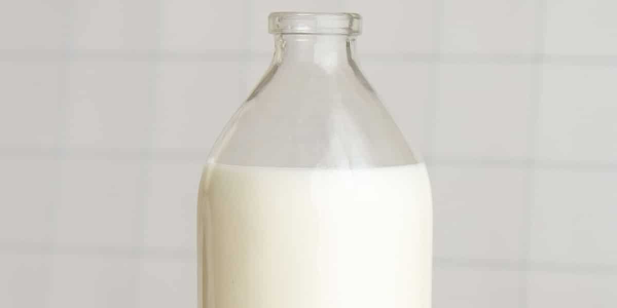 almond milk (1)