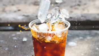 How Long Does It Take Water to Freeze? Fastest Way to Make Ice for Your Coffee