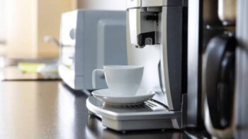 5 Best Bean-To-Cup Coffee Makers Reviewed: An In-Depth Look