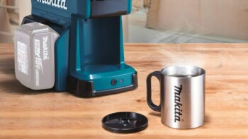 4 Best Battery-powered Coffee Makers to Buy for Your Next Trip