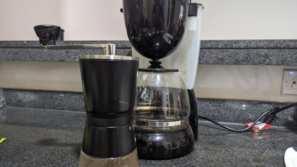 drip coffee machine with grinder